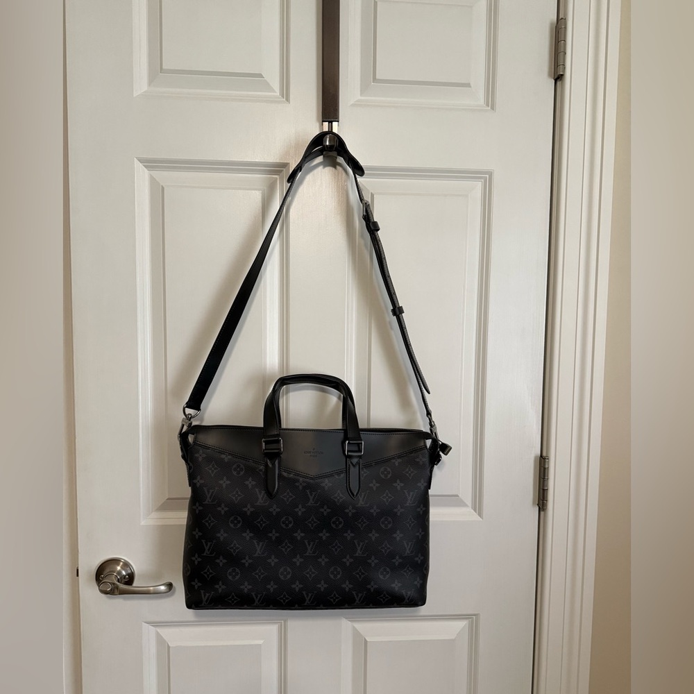 Louis Vuitton Black Monogram Bag